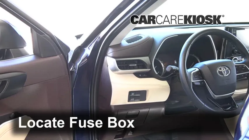 2021 Toyota Highlander XLE 3.5L V6 Fusible (interior)